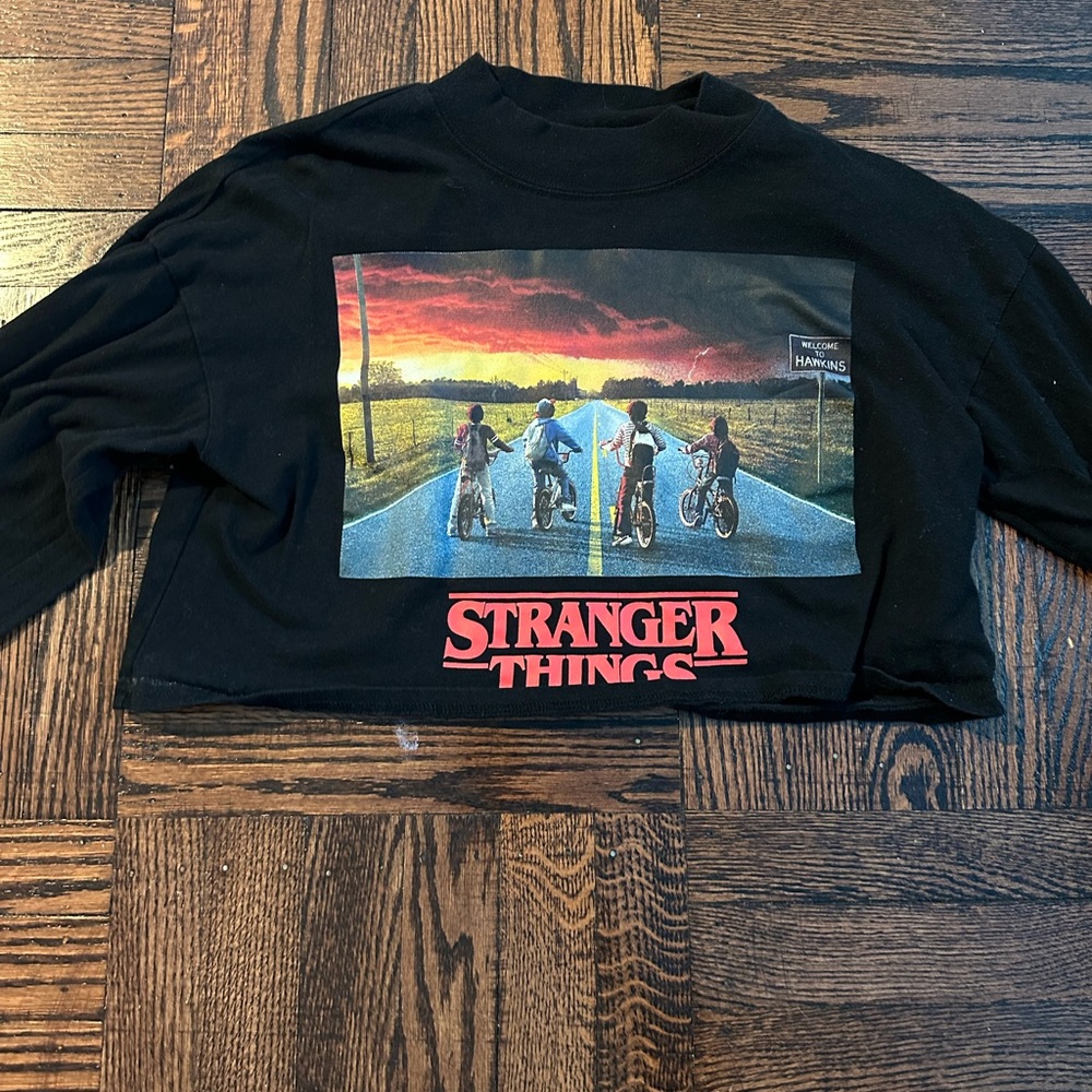 used stranger things crop top